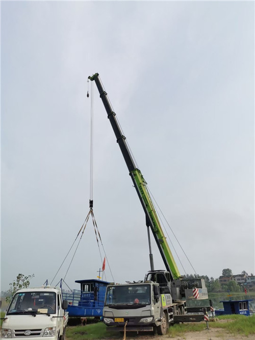 德江县桥梁建设吊装案例